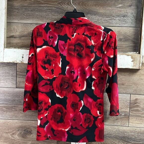 Josephine Studio Petite Small Red Black Floral Twist Front V-Neck Blouse - Picture 7 of 8